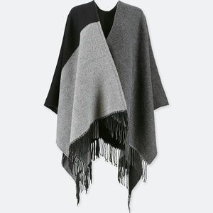 NWT Uniqlo Color Block 2 Way Stole